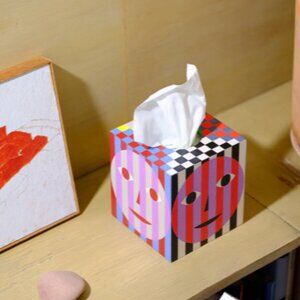 Dusen Dusen Everybody Tissue Box Holder